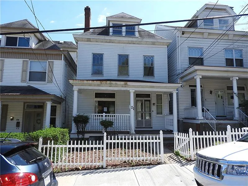 23 Dunlap St photo 1