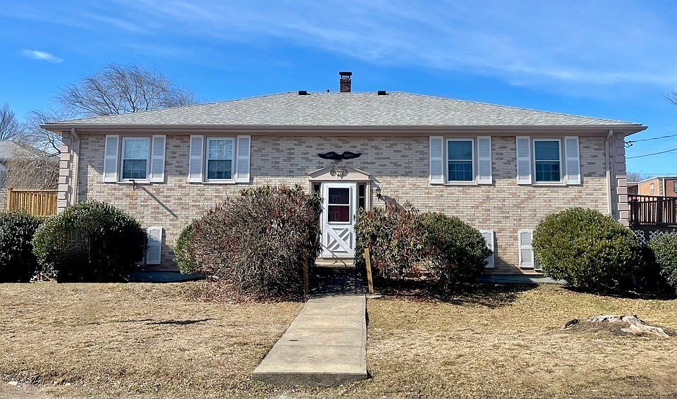 1st image of 40 Elmwood Park