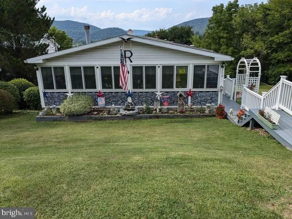 229 E Burnside St, Bellefonte, PA 16823