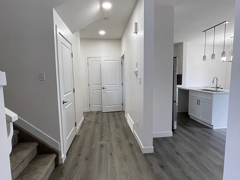 740 Daniels Way SW — Photo 22