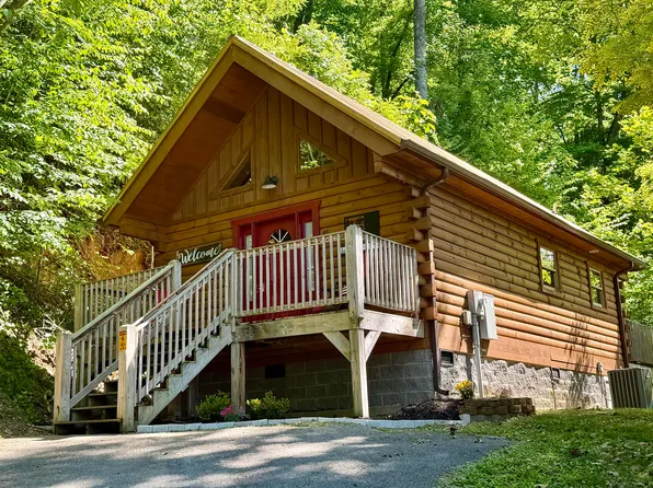 411 Abrams Falls Way, Gatlinburg, TN 37738
