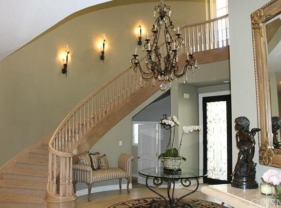 2nd image of 3735 Winford Dr