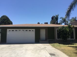 201 W Grove St, Rialto, CA 92376