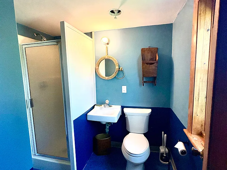 171 Edgewater Dr W — Photo 18