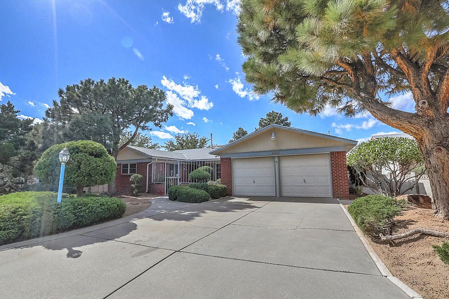 1st image of 3815 Zion Ct NE