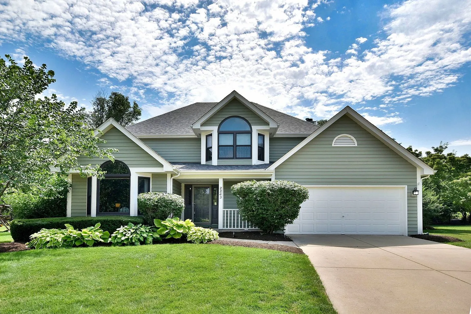 2243 Innisbrook Ct photo 1