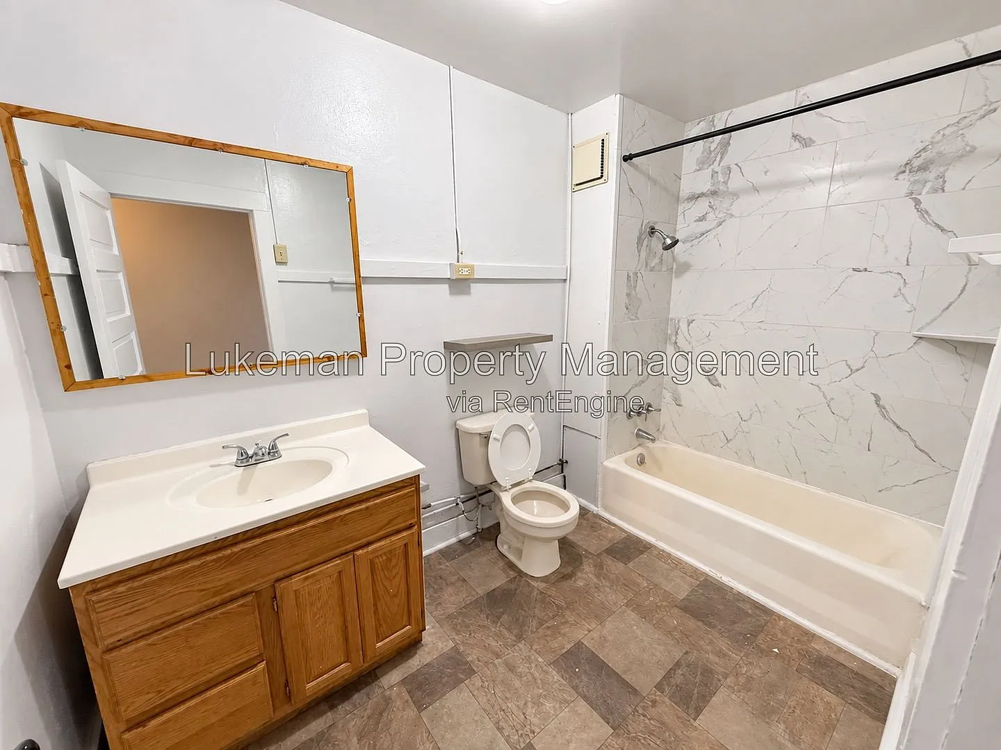 2 bed, 1.0 bath, $900 — Photo 3