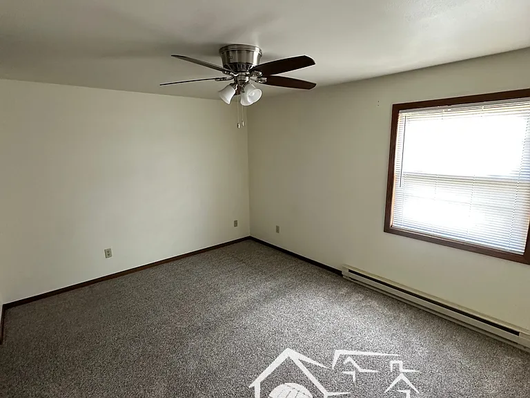 1525 Arboretum Dr #B — Photo 6