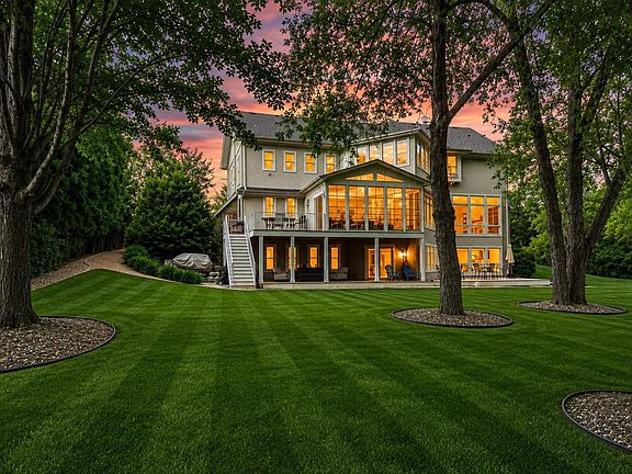 3rd image of 3907 Wild Meadows Dr