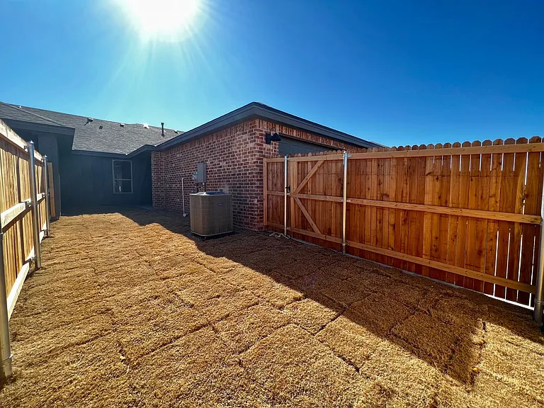 5302 Kilyn Ct — Photo 18