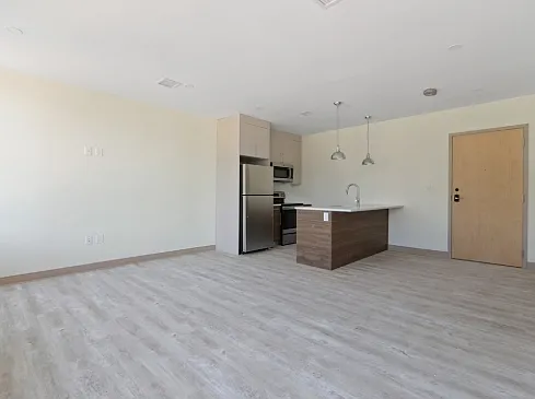 400 Dorchester St #303 — Photo 5