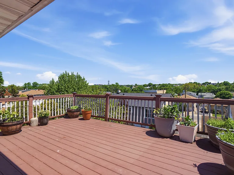 48 Burns Ave #2 — Photo 12