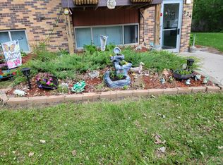 624 Kinney Ave N #303, Thief River Falls, MN 56701