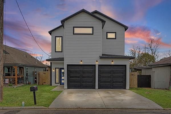 1st image of 1006 4th St