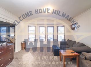 2473 N 45th St, Milwaukee, WI 53210