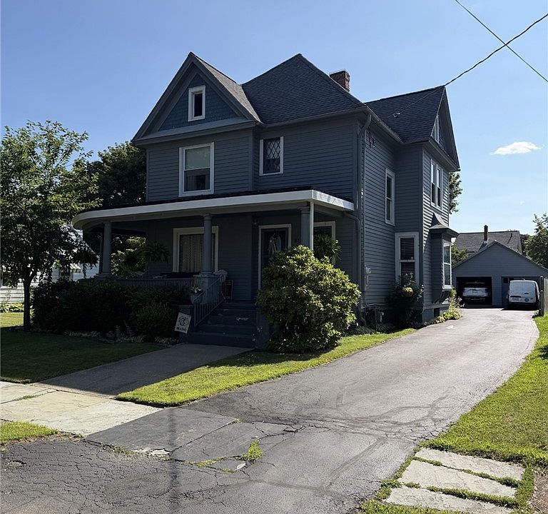 1st image of 959 Davis St