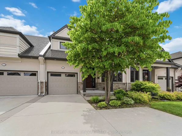 13 Emerald Cmn, Saint Catharines, ON L2M 0A7