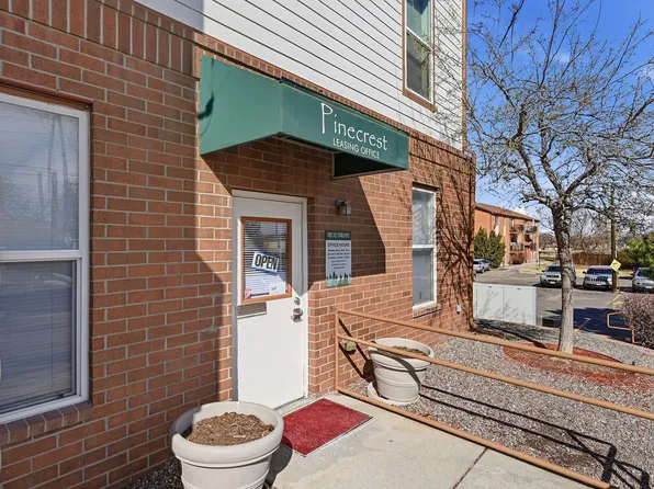 Pinecrest Apartments