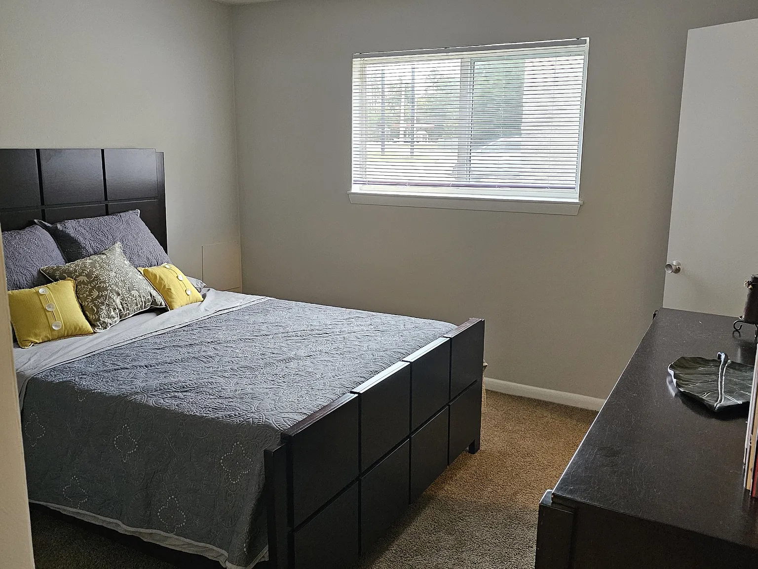 2 bed, 715 sqft, $1,099 — Photo 3
