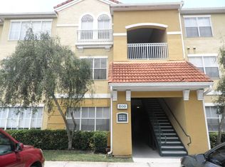 18001 Richmond Place Dr APT 822, Tampa, FL 33647