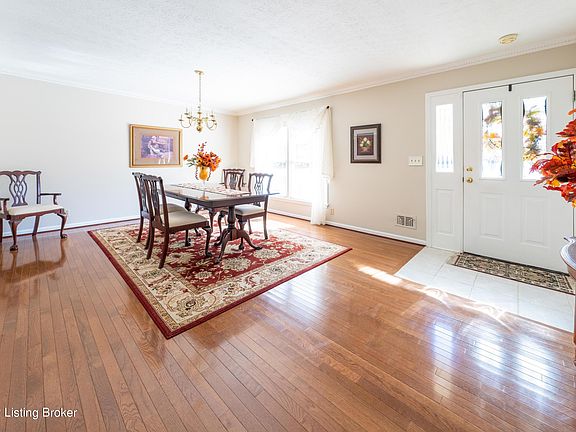 4th image of 7607 Six Mile Ln