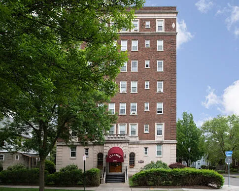 1 bed, 615 sqft, $1,375 — Photo 1