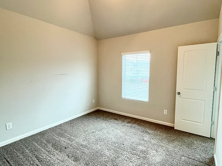 6428 Woodwell Dr S — Photo 18
