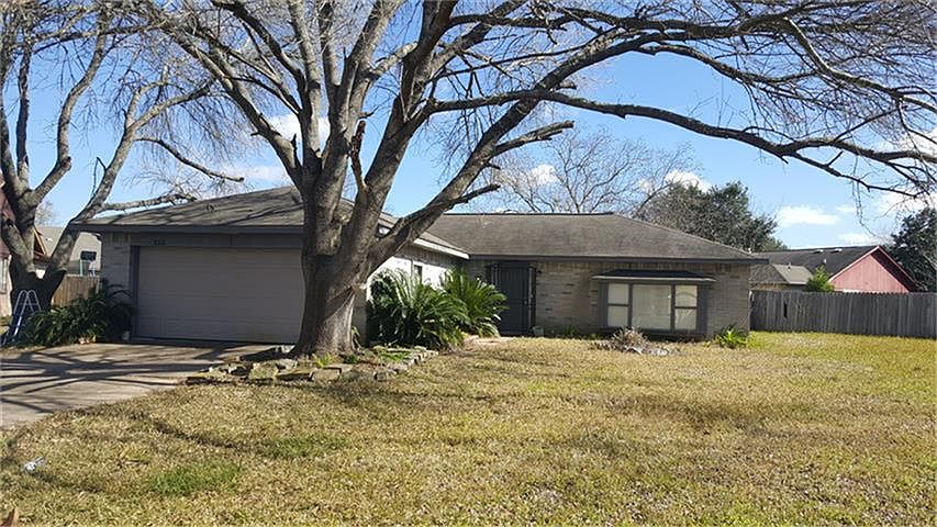 1st image of 15707 Noblebriar Ct
