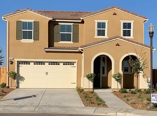 3893 Buckingham Ave, Clovis, CA 93619