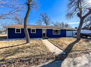 410 Bell Ave E, Estelline, SD 57234