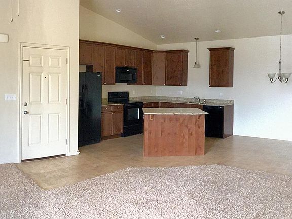 Kitchen with family room