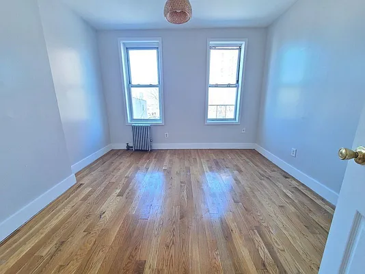 Rented by Cheskel Meisels, LREB | media 6