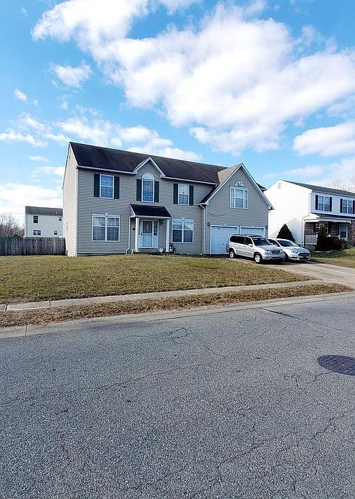 1st image of 21 Stearrett Dr