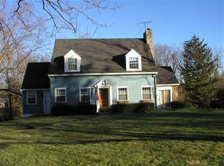 8784 Montgomery Rd, Cincinnati, OH 45236