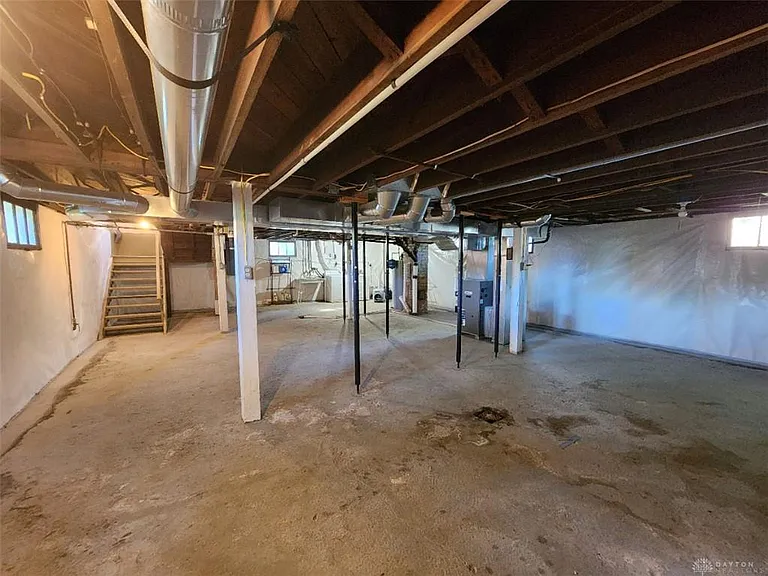 329 Cincinnati Ave — Photo 18