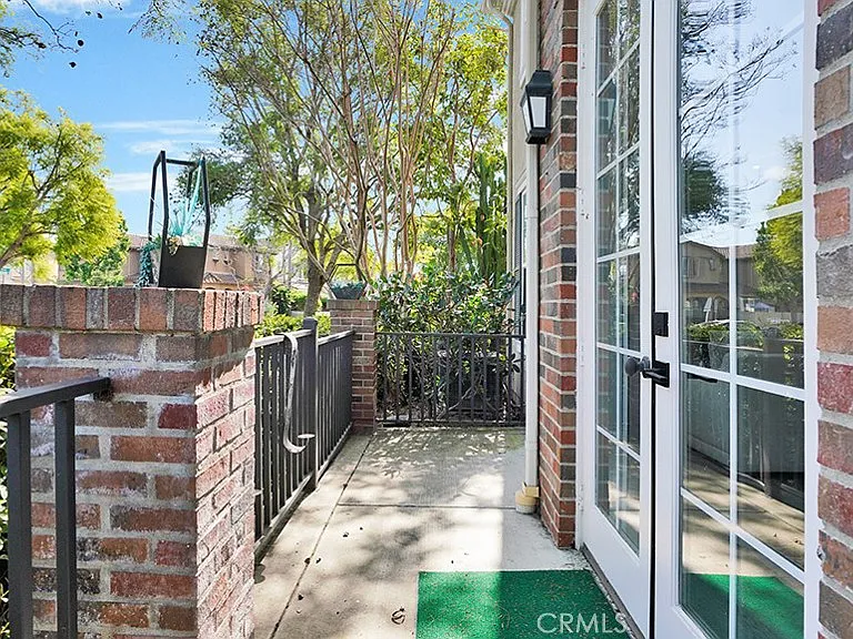 28 Albany St — Photo 24