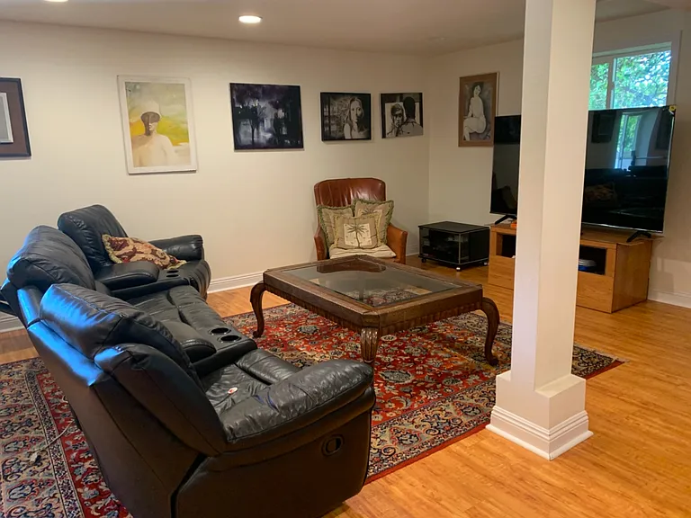 43 Alston Pl — Photo 2