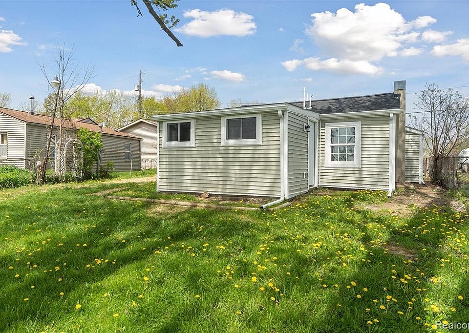 11457 Barnum Lake Rd, Fenton, MI 48430 MLS 20230033757 Zillow
