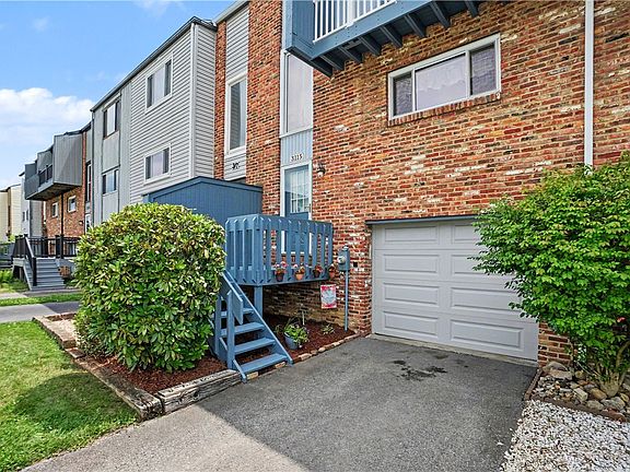 3rd image of 3115 Camberly Dr