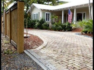 1424 Whalton St, Key West, FL 33040