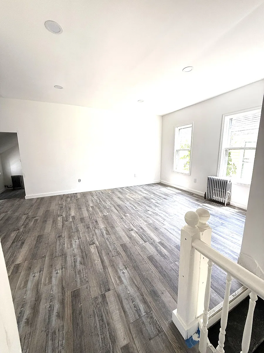Building Photo - 328 Green St #2