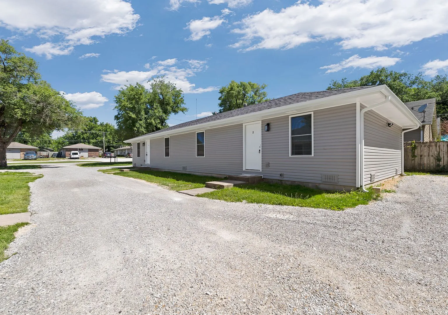 S0285-MF2-GP1 — Photo 1