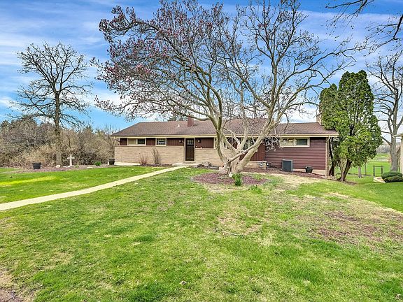2nd image of 5416 Riverview Dr