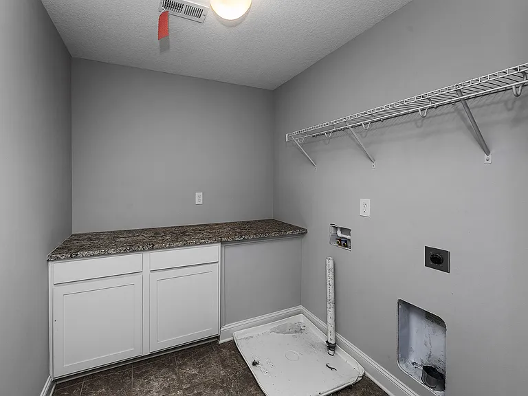 2107 Kangaroo Ln — Photo 19
