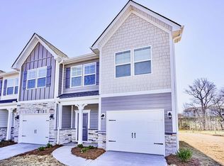 105 Hartland Pl, Simpsonville, SC 29680