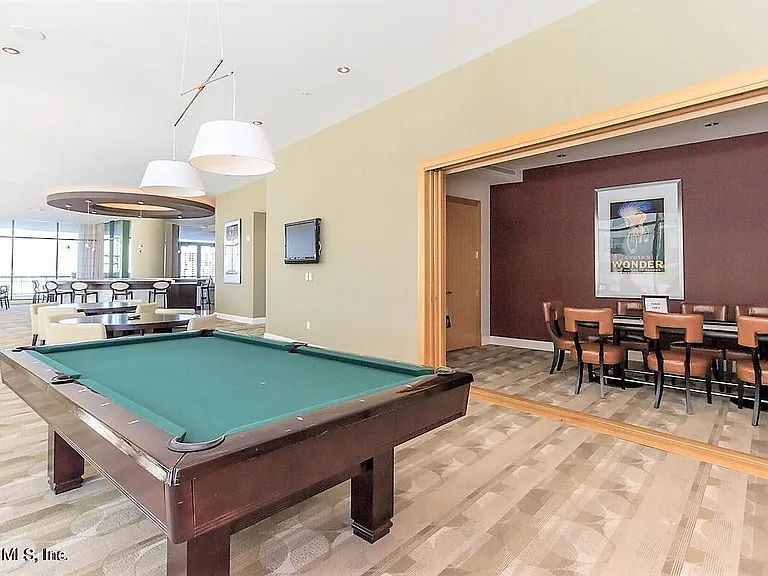 1431 Riverplace Blvd #1401 — Photo 47