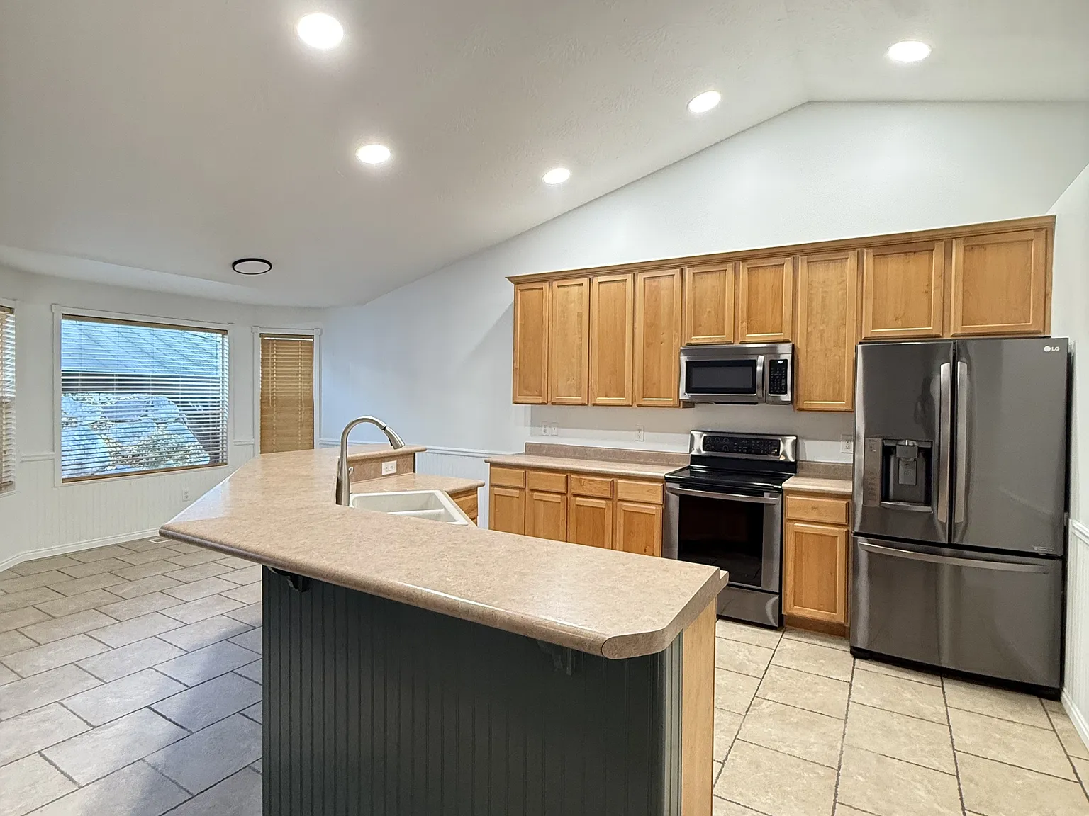 6248 South High Bluff Drive - 1 — Photo 2