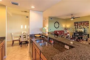 2 bed, 2.0 bath, 1156 sqft, $2,300 — Photo 2