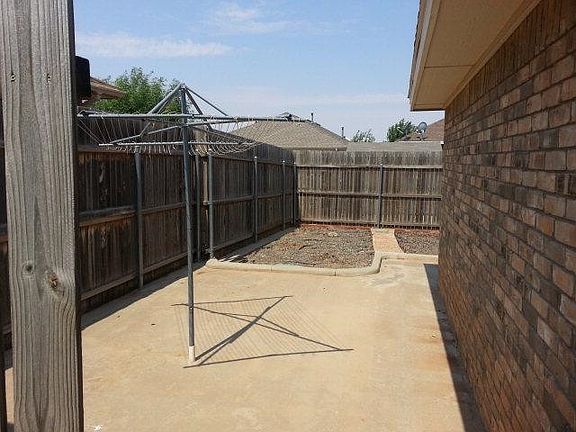 3rd image of 10314 Knoxville Pl