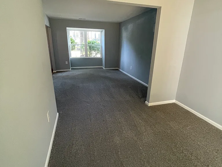 3431 Elenoir Ct — Photo 8